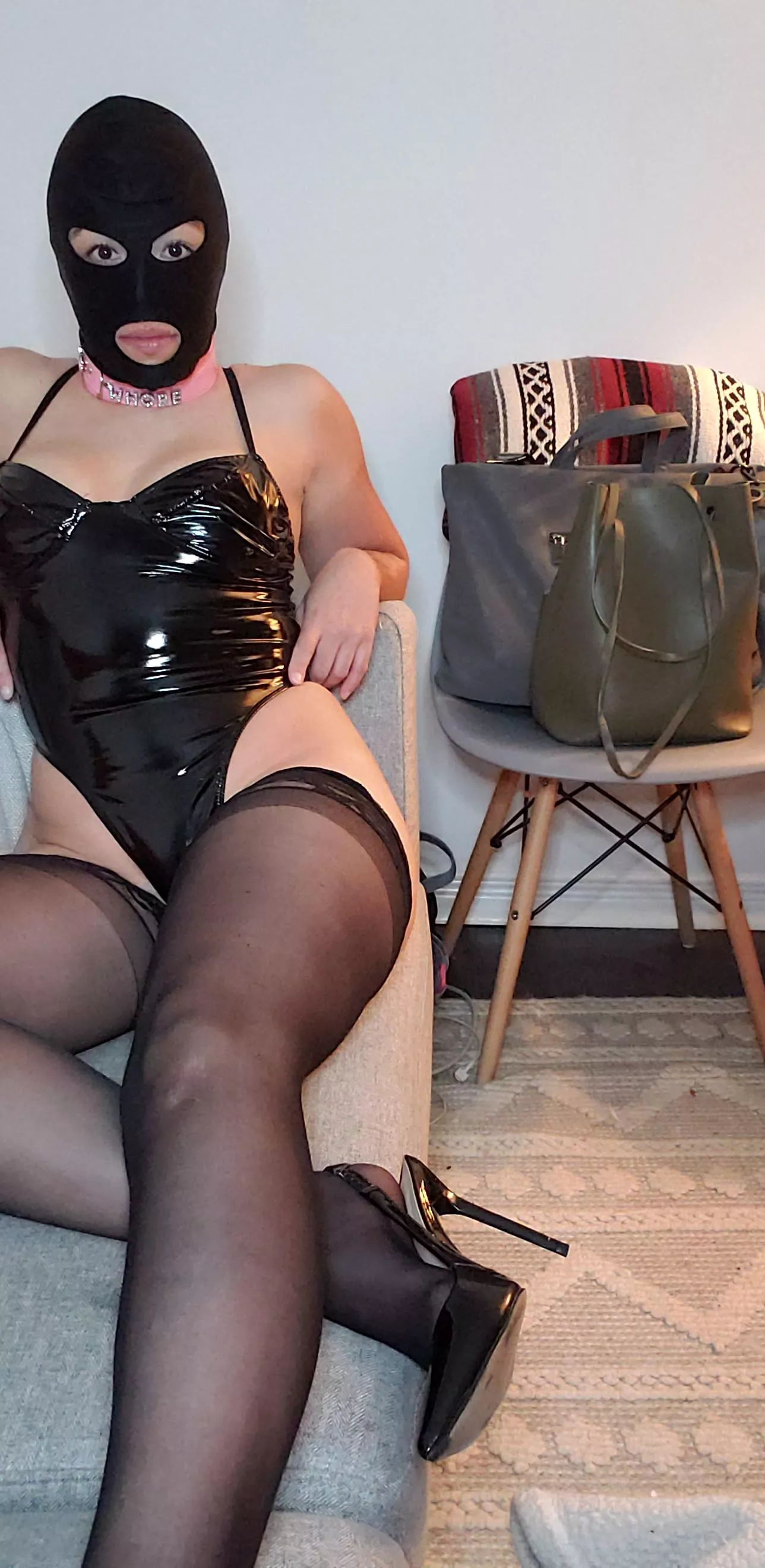 Waiting for a real dom to make me into a useless sub posted by ChainyLainey