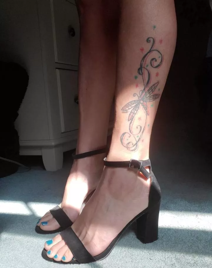 Waiting for you to come worship them? 👿 posted by willowfoxx00