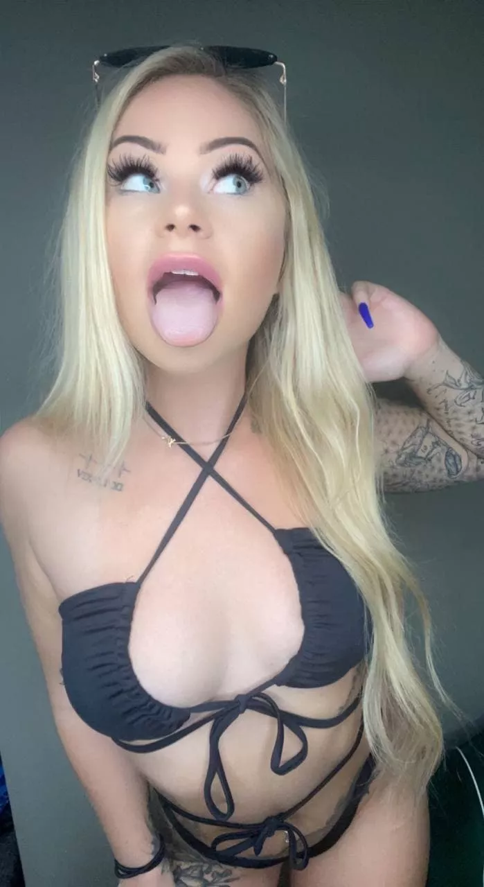 Waiting like a good girl posted by brookeshows