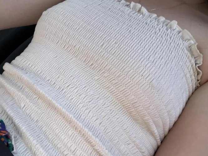 waiting to get a tire fixed :/ [f] by playfuljess56