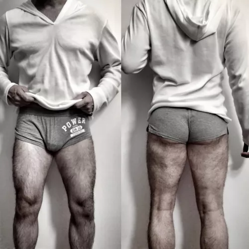 Waking up and...snap! (45) by laurear