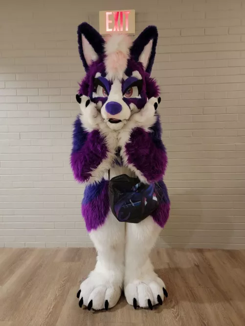 walkies!? by Hauptmann24