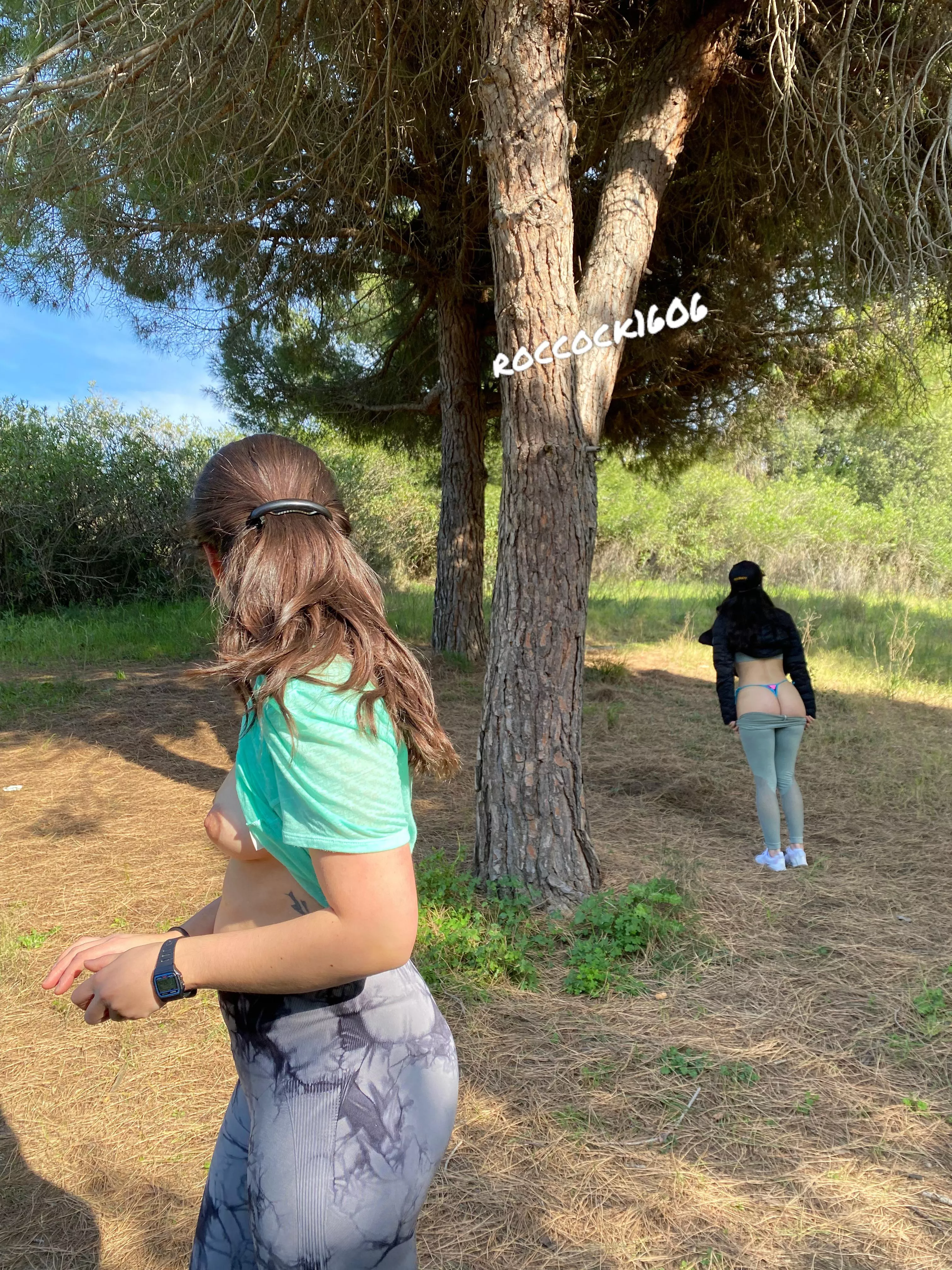 Walking in Montjuic (Barcelona) [oc] posted by Roccock1606