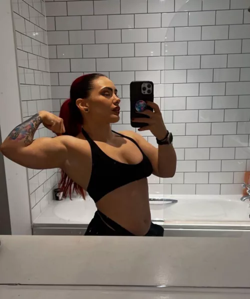 Wanna be my gym buddy? 😋 by power_midget