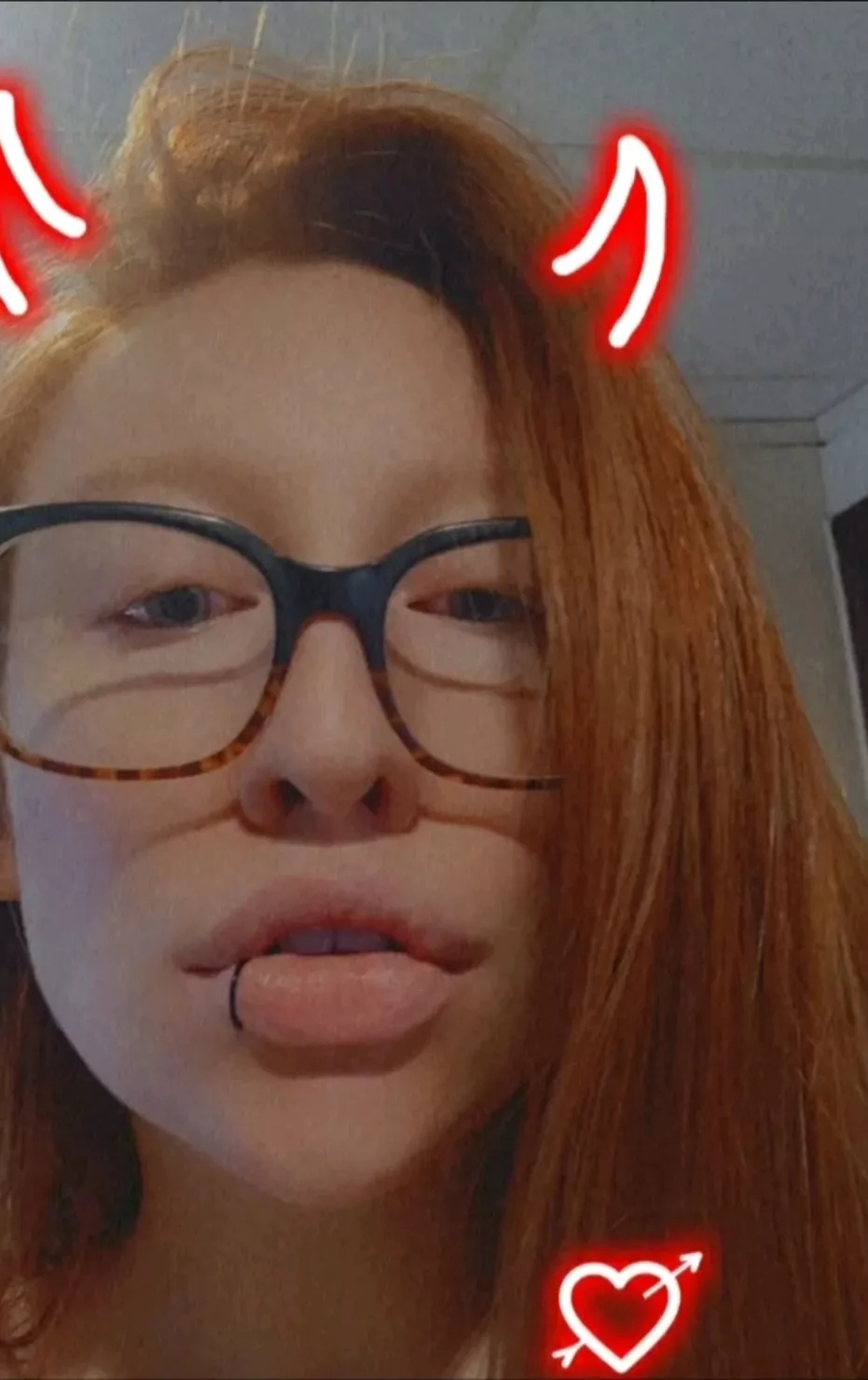 wanna come over? posted by cuteredhead00