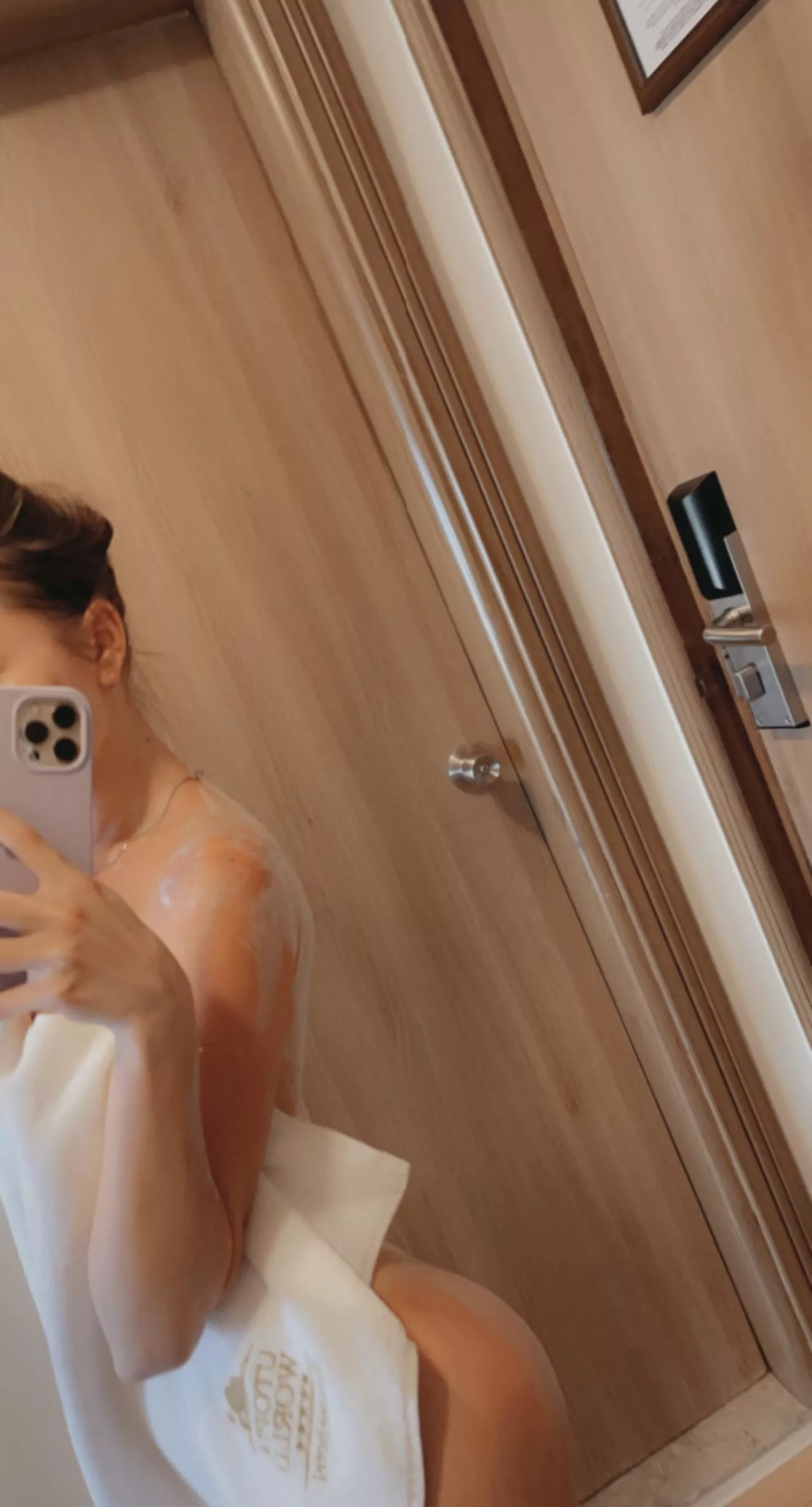 Wanna come over and study anatomy together?😛 posted by Mari6mi