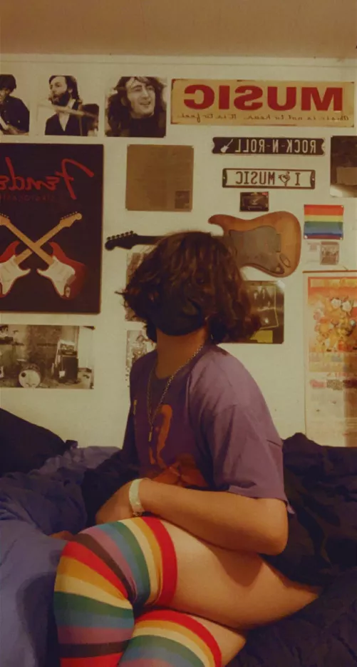 Wanna cuddle and watch horror movies?? :3 by Logical-Cockroach-35