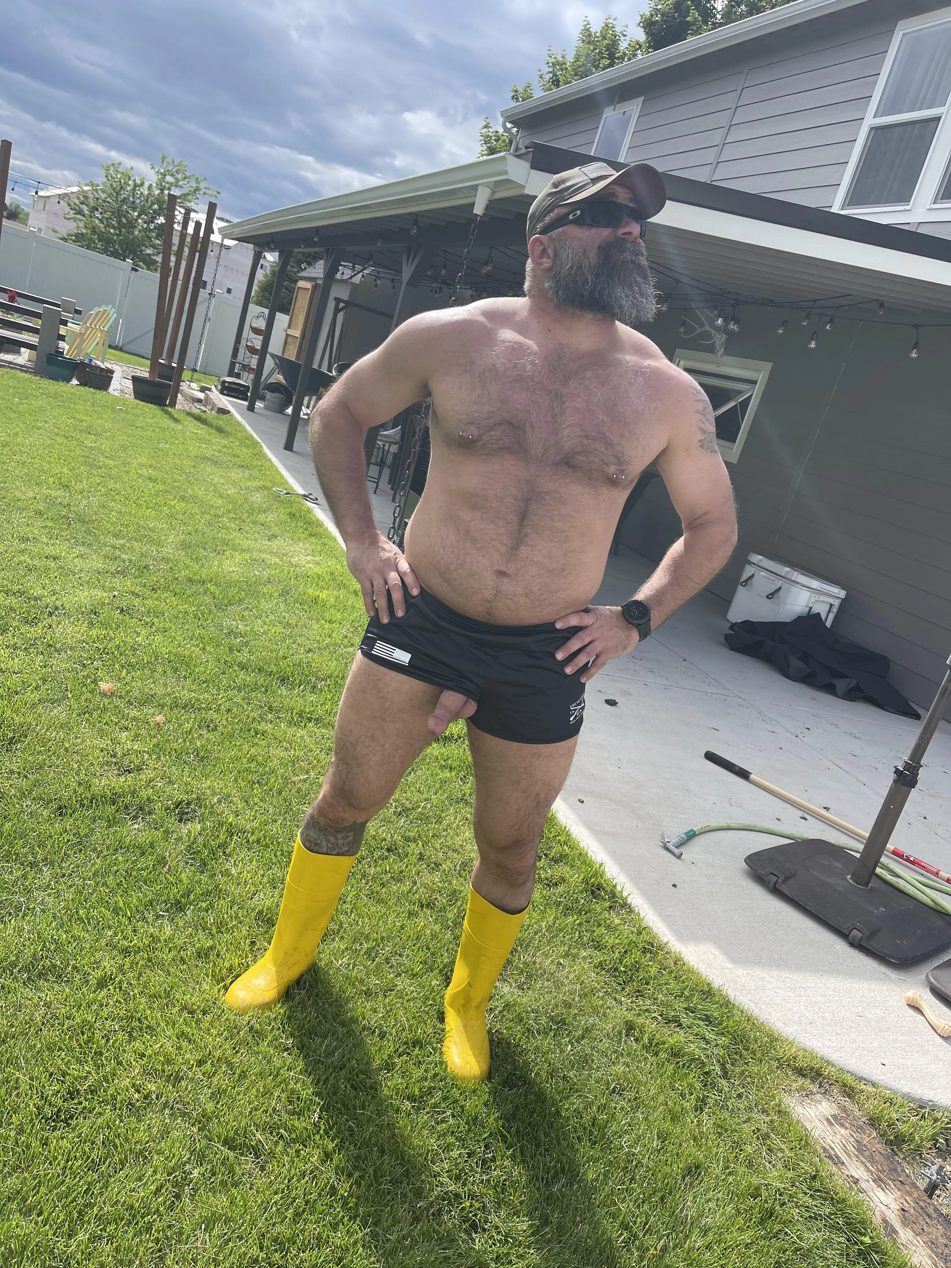 Wanna do some work in the yard? posted by physicsnurd72