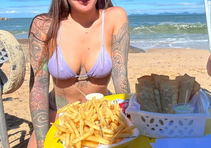 Wanna eat fries or boobs today 🤪?? by SoftyBrishit