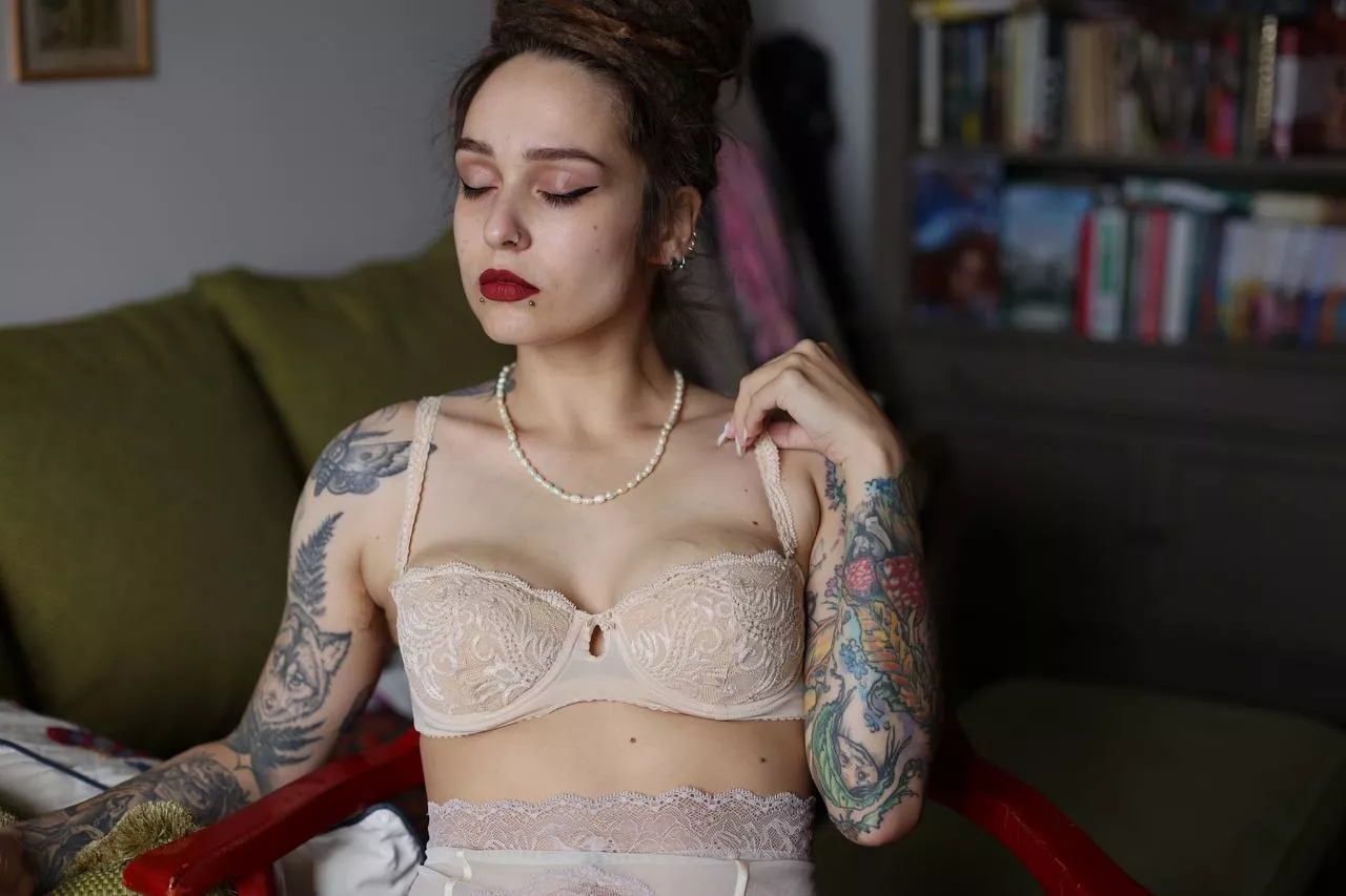 Wanna fill me with your cum? posted by KindlyCorrupt