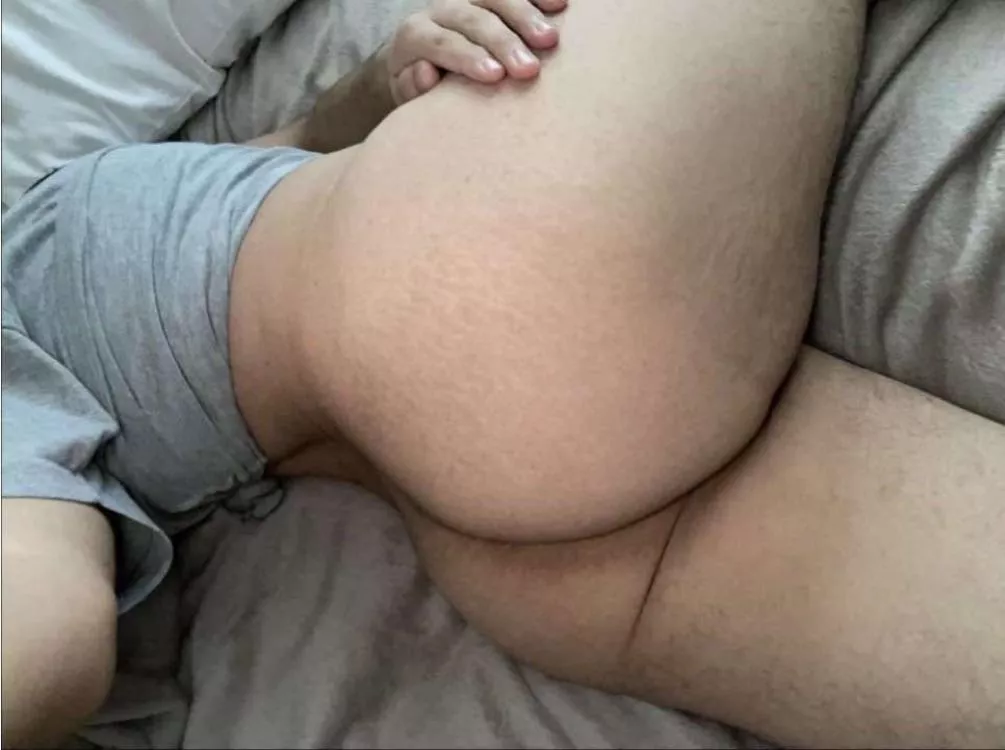 Wanna get wet n wild? posted by Thickness4U2