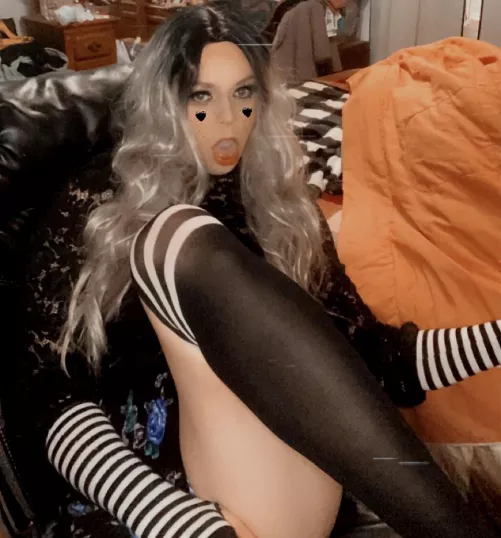 Wanna go for a ride 🖤🖤 by somethingclver