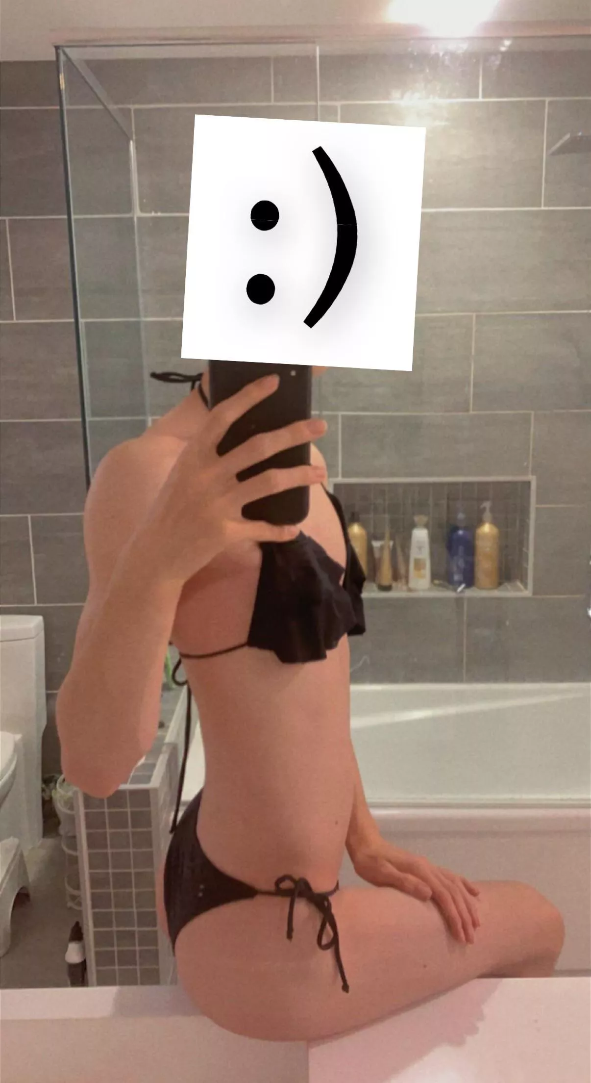 Wanna go hop in the hot tub posted by -Anonfemboy-