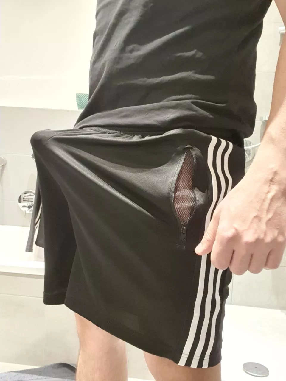 Wanna join me at the gym? 😉 posted by dks_photo