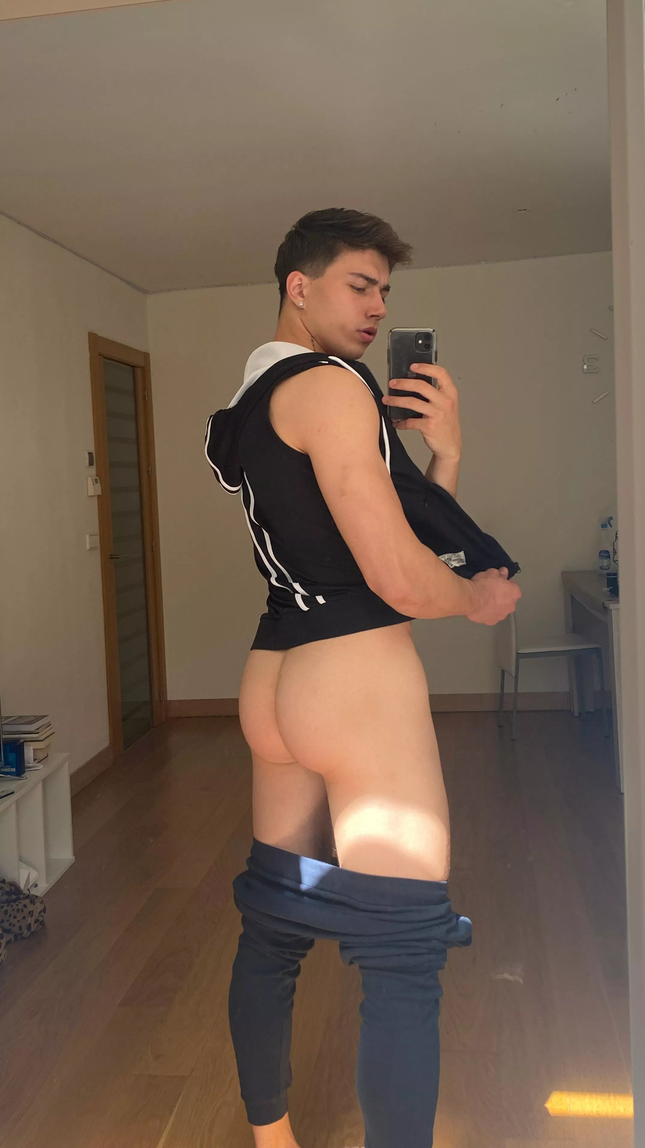 Wanna make it red? posted by Goldengeorgiii