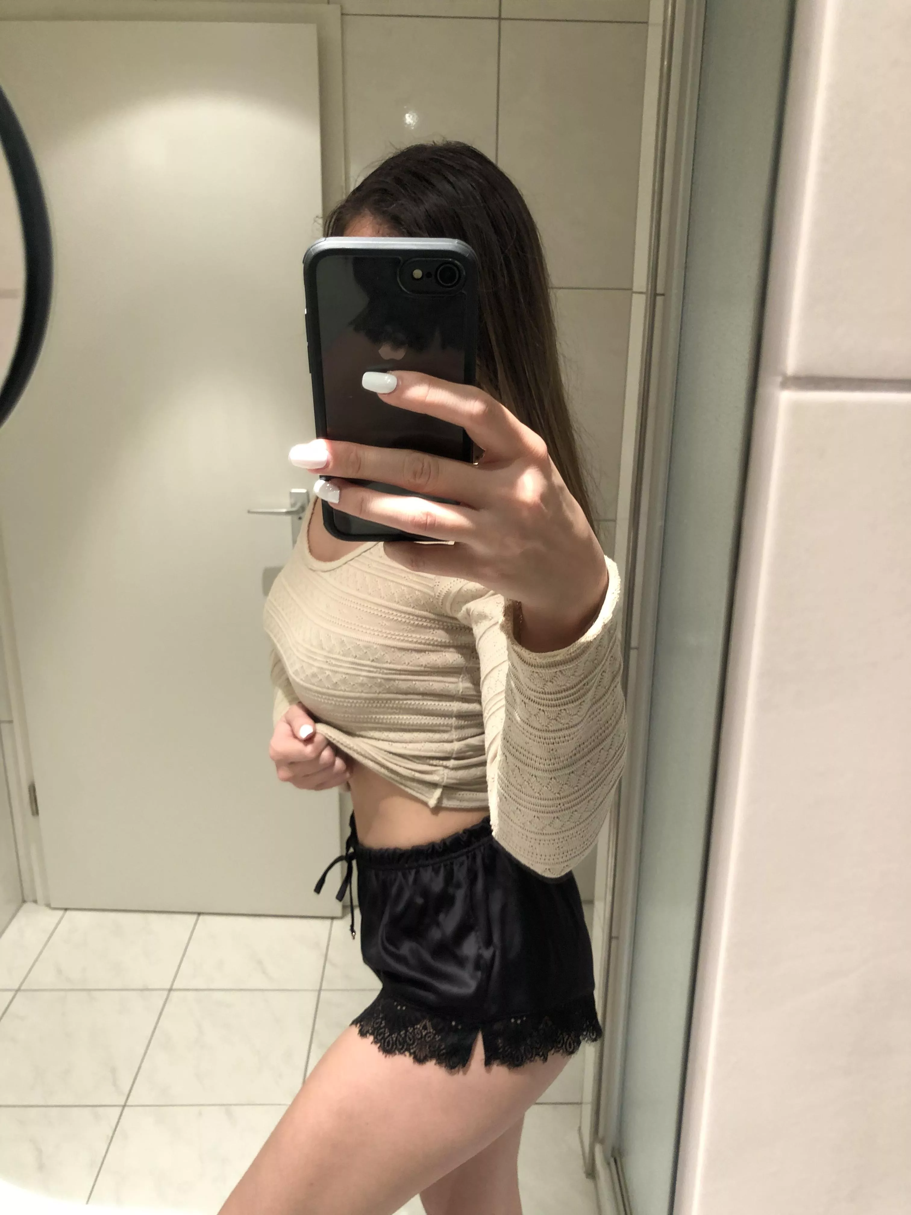 Wanna play dirty truth or dare?😈 posted by SweetGirlEnjoy