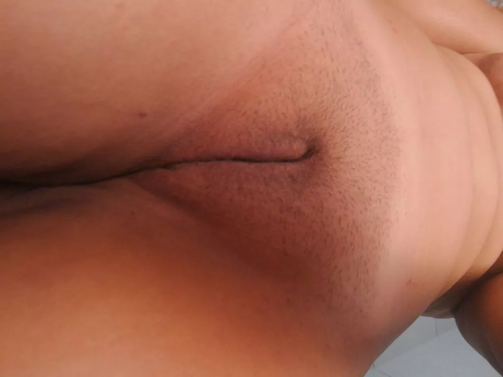 wanna play? mmmm I'm dying to play with you (; posted by Tatiaguri