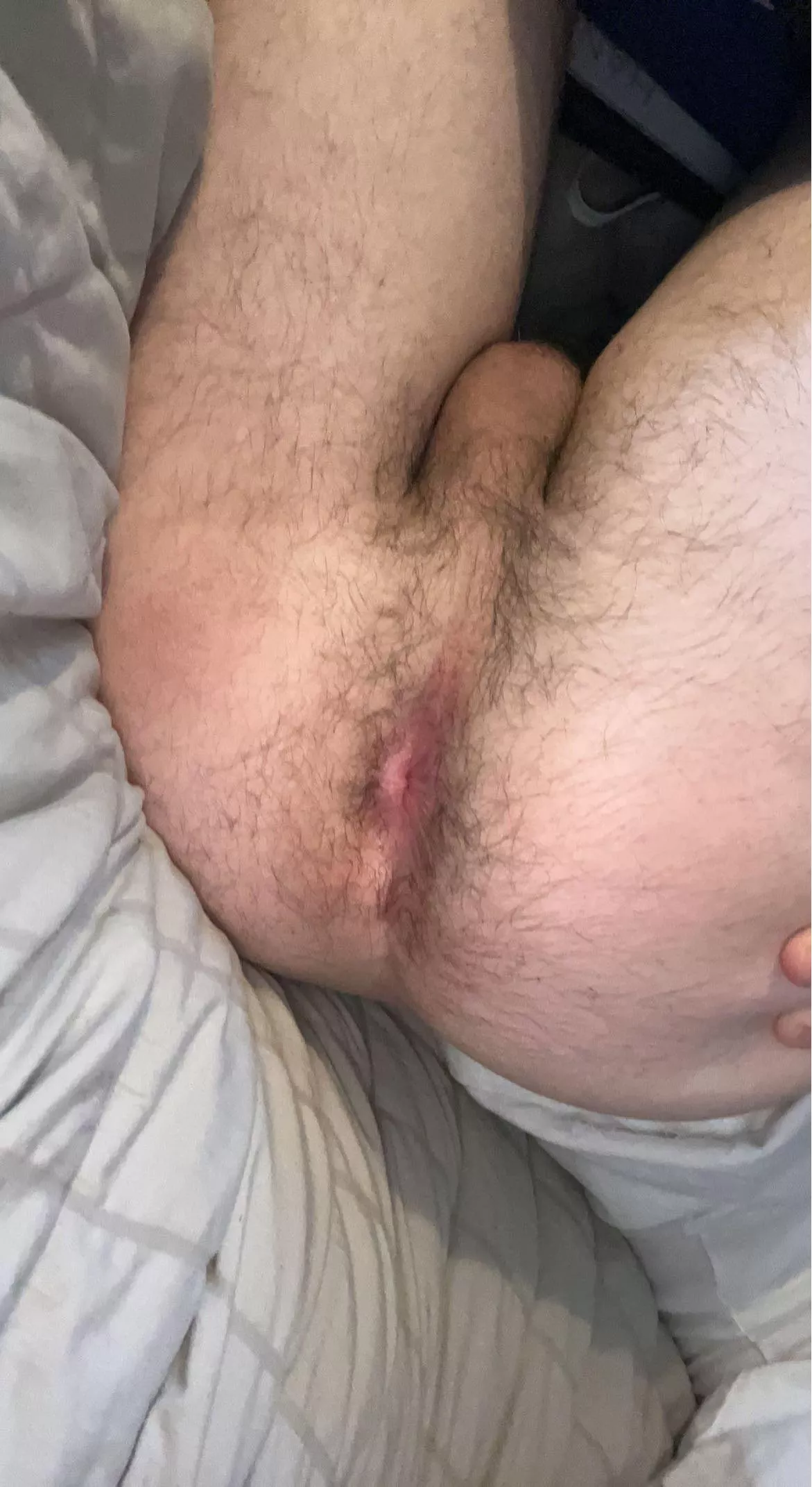 wanna play? my dms r open posted by lmaowen