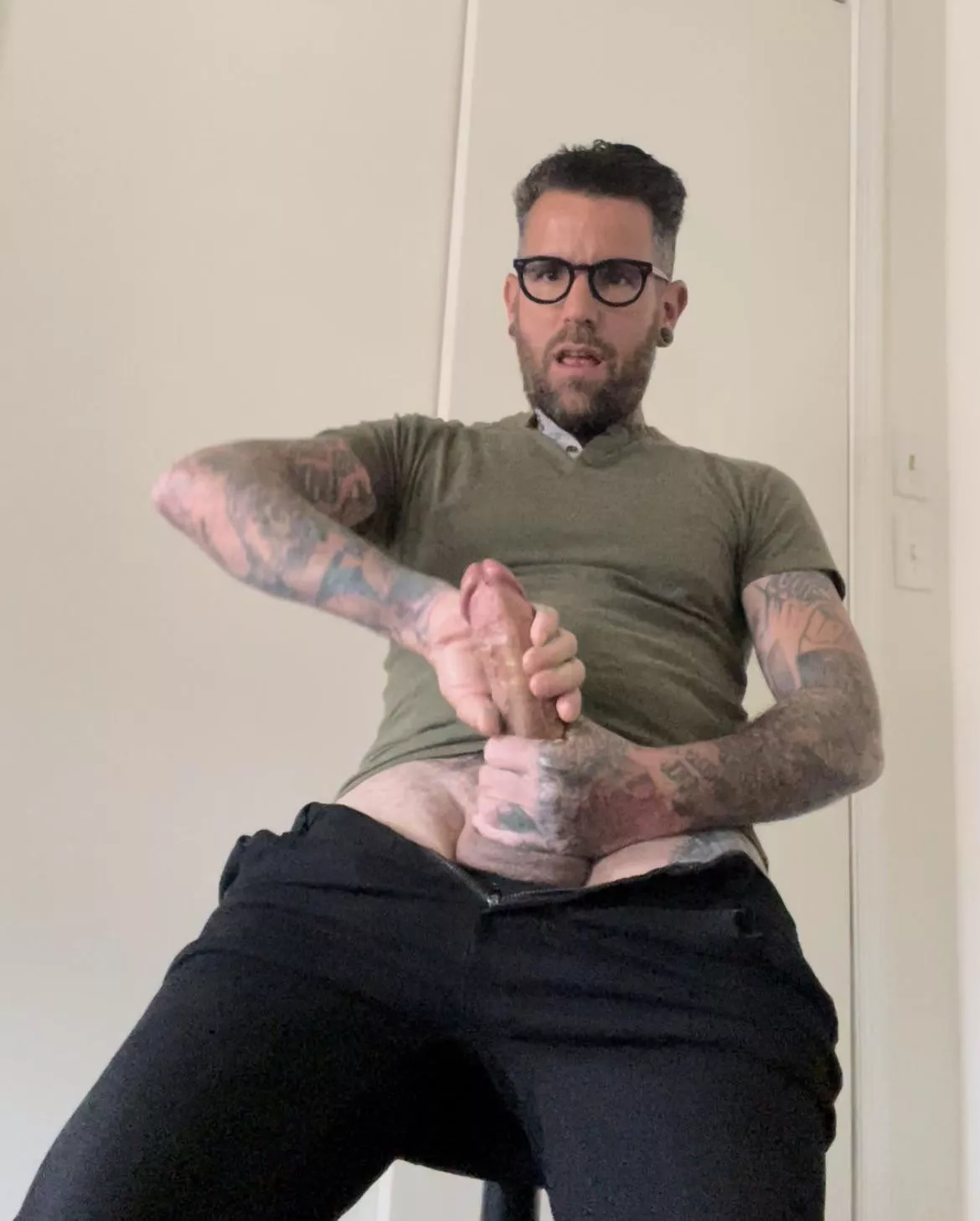 Wanna ride? posted by whowantstotouchit