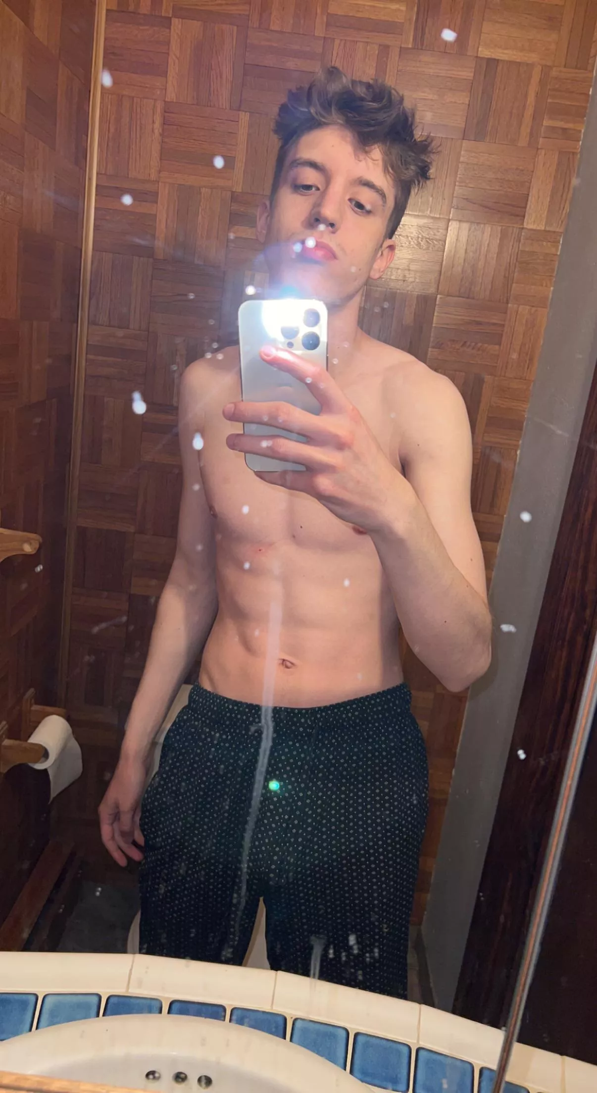 Wanna see me live dm me for my membership posted by AgreeablePhysics796