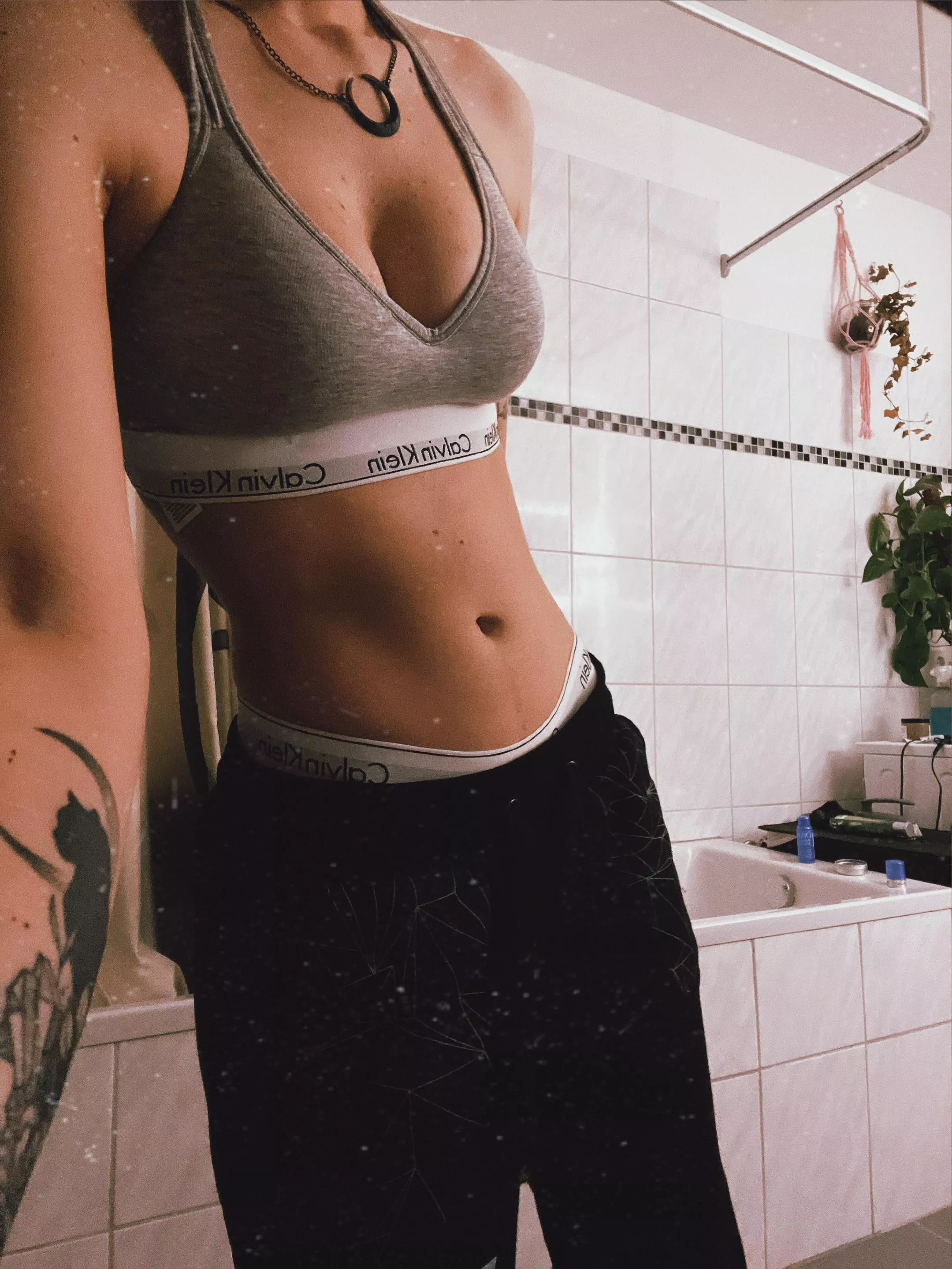 Wanna see more? posted by uwu-yousowarm