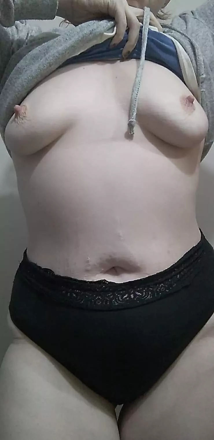 Wanna see more posted by lexxxxhott1998