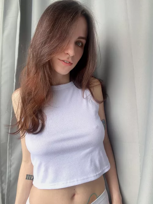 wanna see what’s underneath? by lisa_joyce