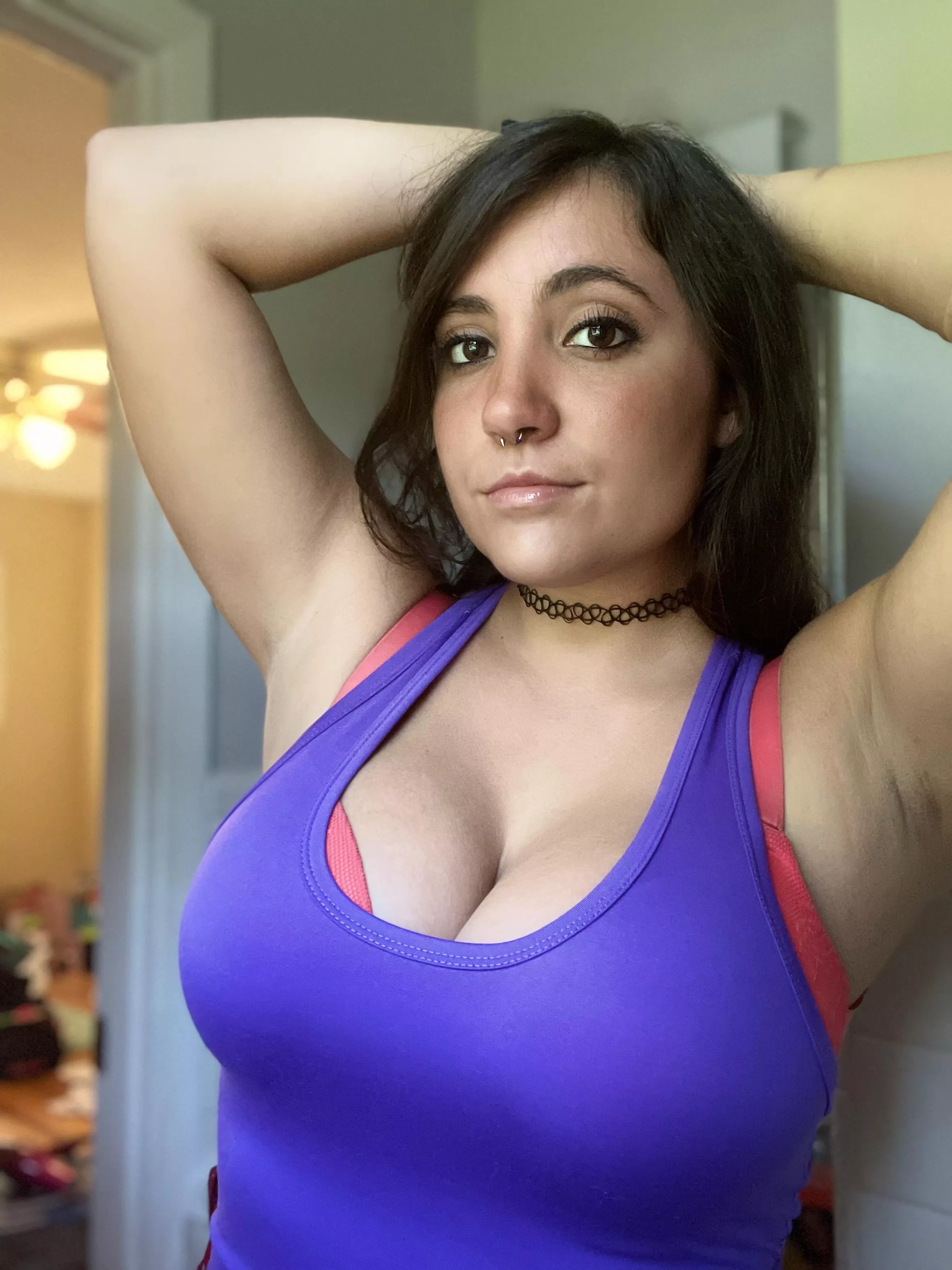 Wanna smell them after my work out? posted by peachesNNcreamNNshit