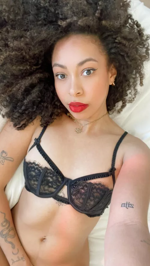 Wanna spend the day in bed with me? by Misscharlierose