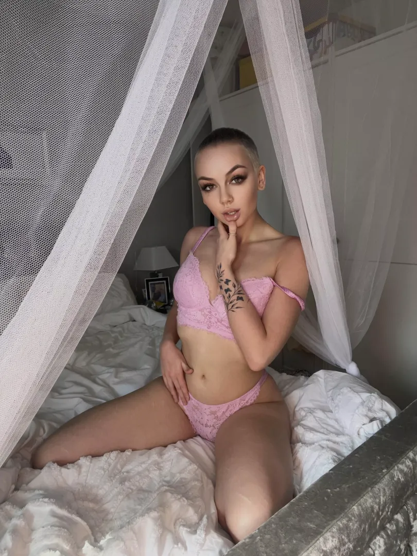 Wanna stroke my freshly shaved buzzcut? by No-Pressure-7730