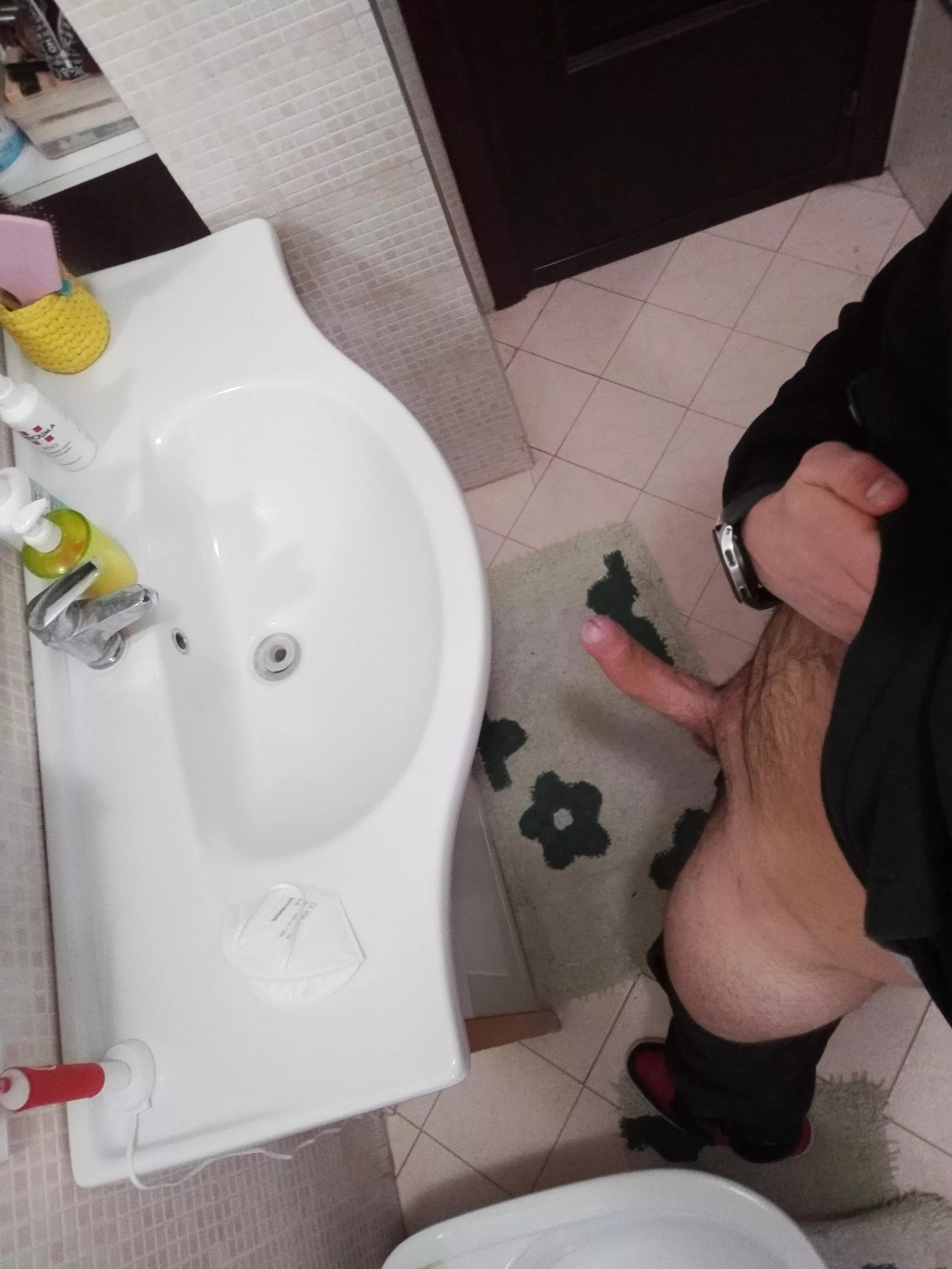 Wanna suck on it or you want it inside? posted by giuangiuan