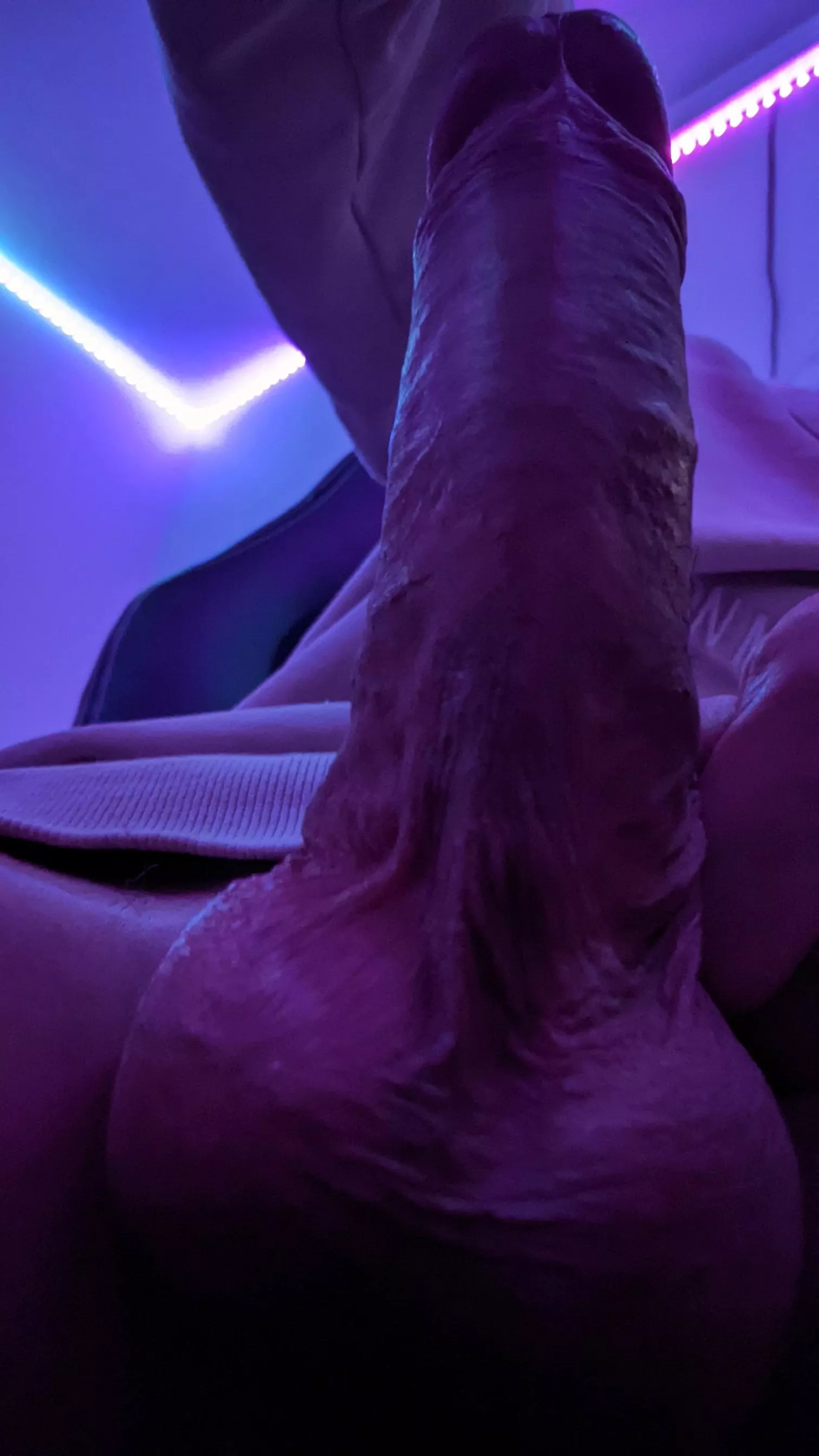 wanna take a ride? 🤤 posted by equinyxy