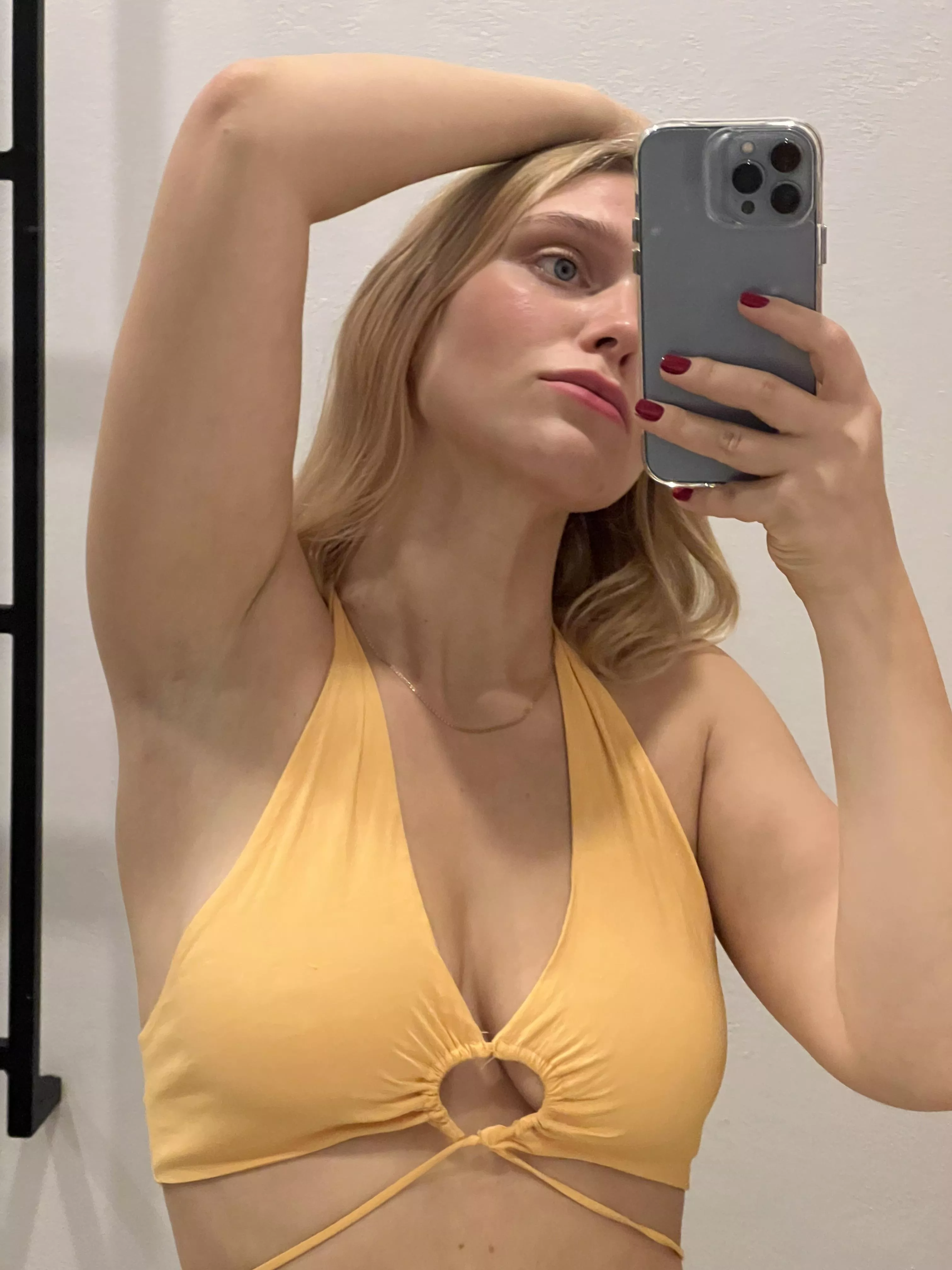 Wanna take off my top? posted by YourGoddessFreya