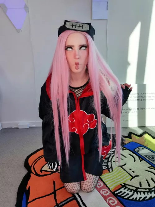 wanna watch anime and chill? 😍✨ by lilfakegamer