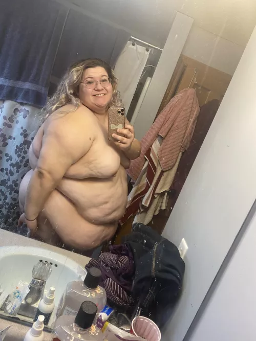 Wanna watch me shower? by QueenAria86