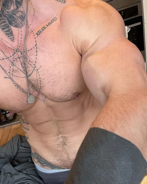 Want more? by bowchickawower