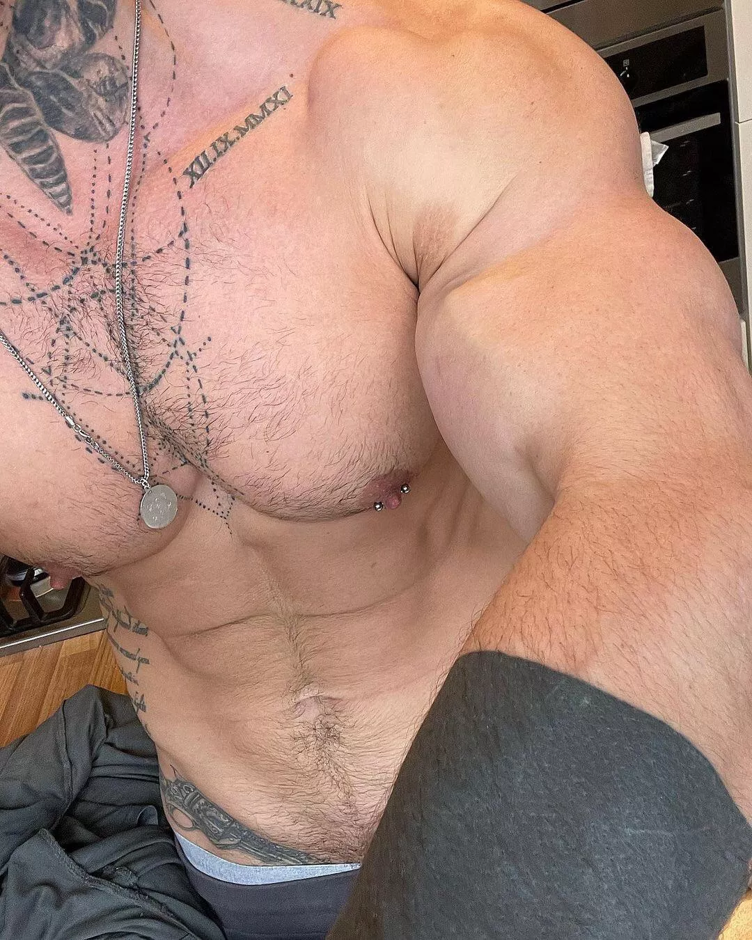 Want more? posted by bowchickawower