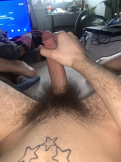 want someone to play with my pubes by gxyxcix