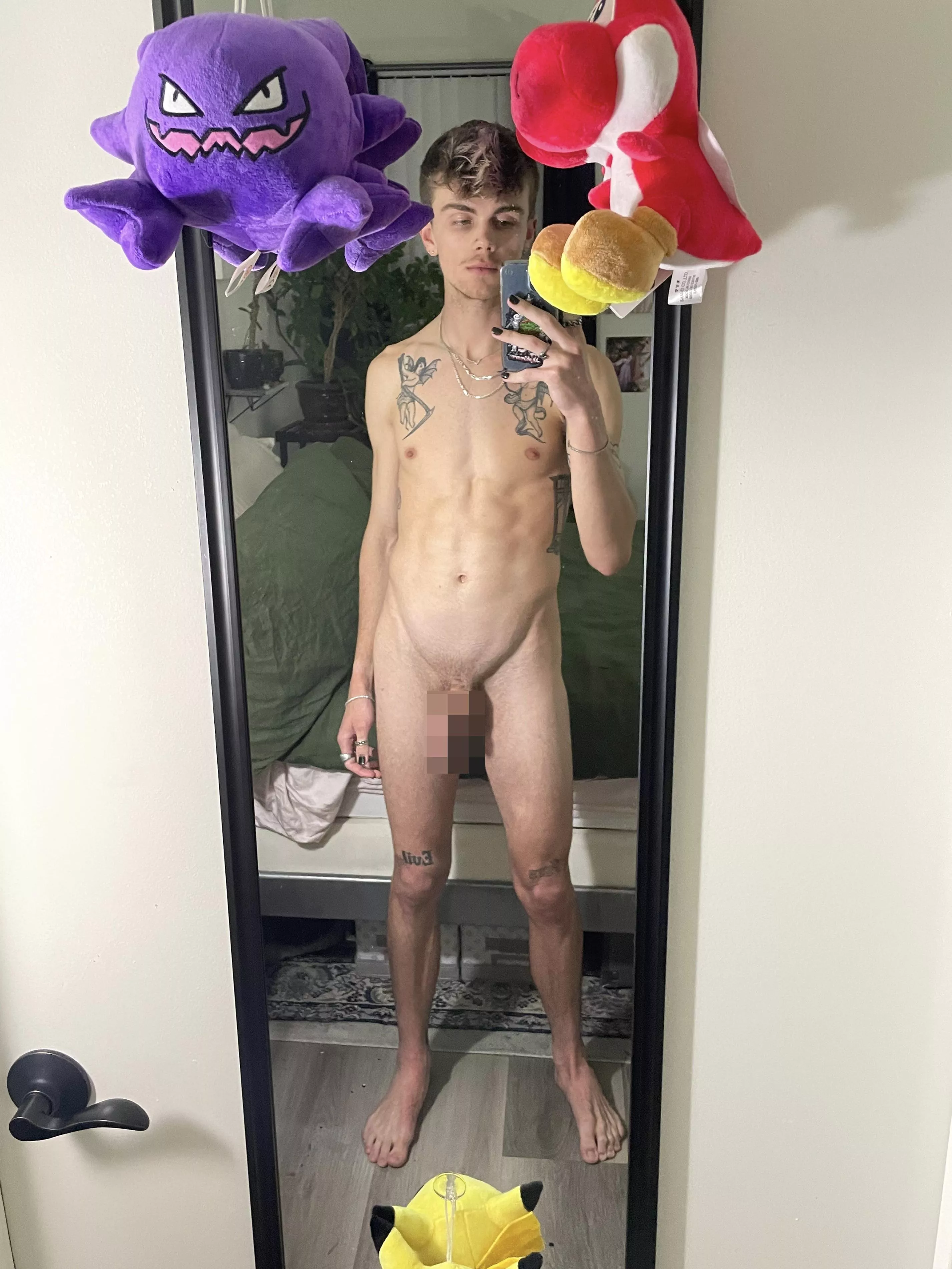 Want the full look? posted by aceheartbreak