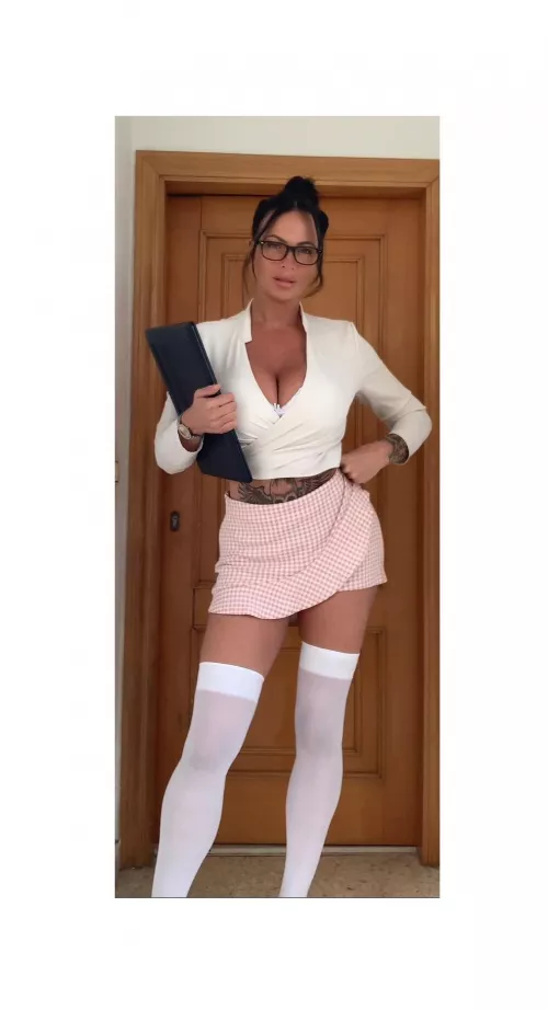 Want to cum on a property tour with me?😜👇🏻free link by itsmeganbrooks