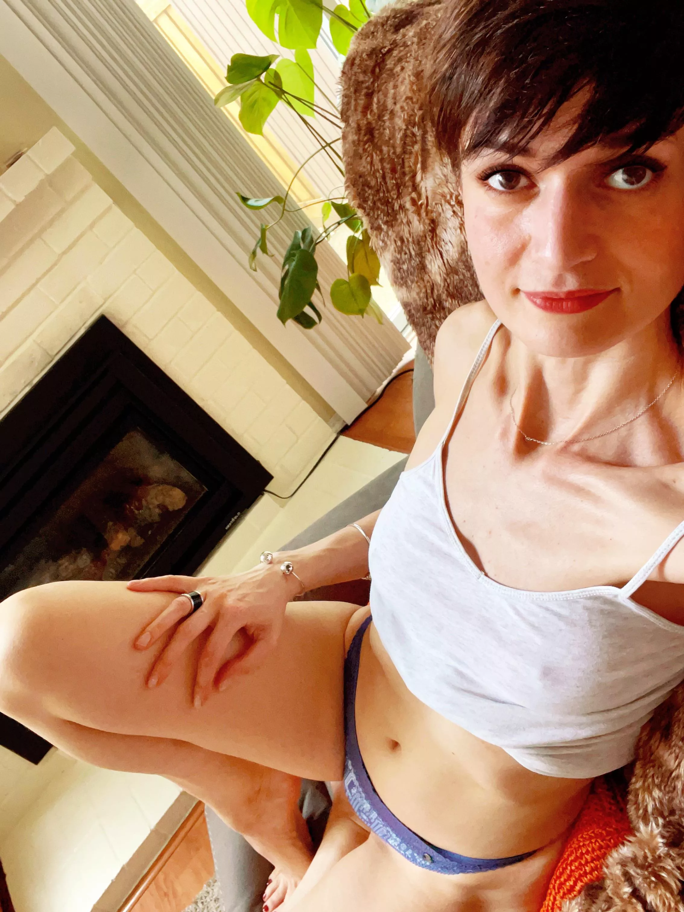 Want to join this cougar by the fireplace?[f38] posted by masha_nova