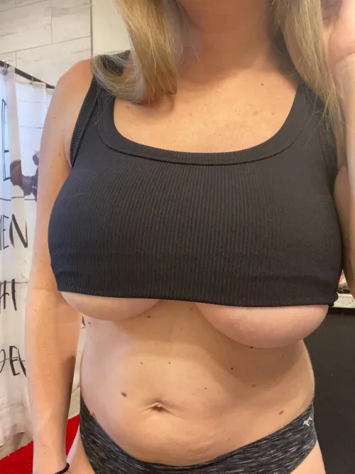 Want to play?😘 by joolz012