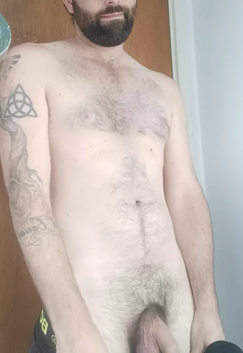 Want to play with this lean otter? by Magic_Tristan_Furvus