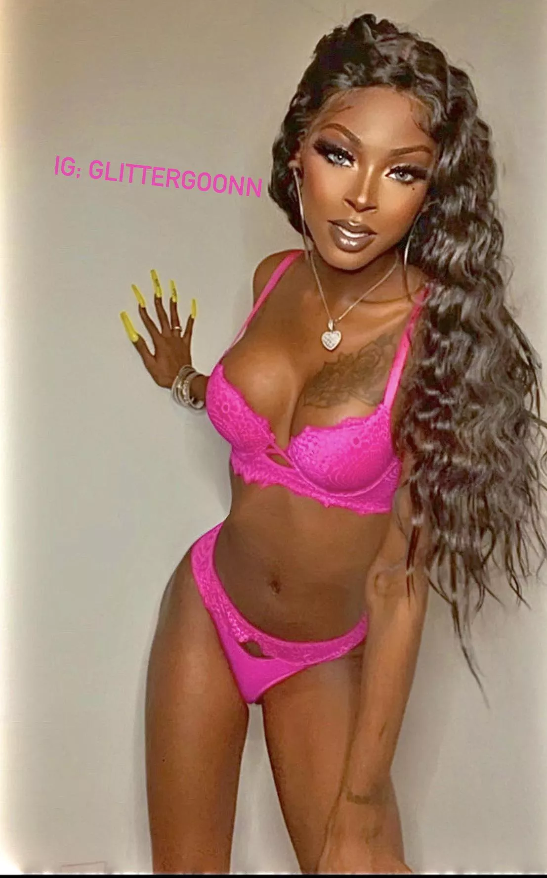 Want to see black Brazilian Barbie’s big cock ???? 💝⤵️⤵️⤵️ posted by TsErotica