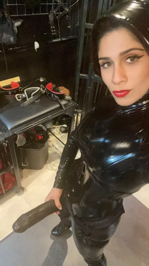 Want to see how long you can last?😈 by mssophiasahara