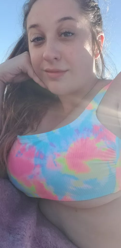 Warm rays beachy underboob by ThickItalianCream