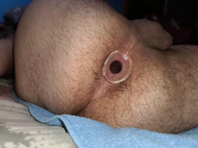 warming up my hole DM to pound me by Adventurous-Green190