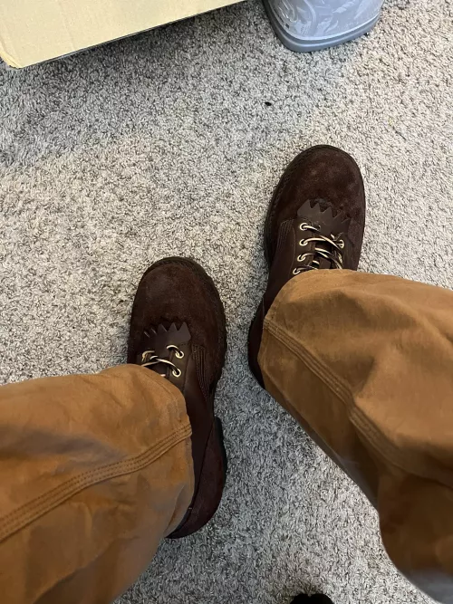 Was so dead set on Nicks till I saw the stories about their issues and then I discovered JK. Day 2 and they already feel like a dream. by MagicalAstronomy