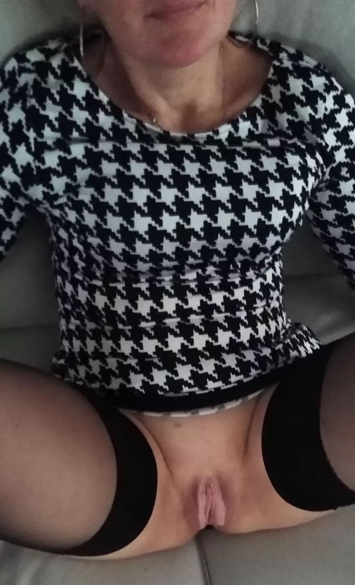 Watch my smile (49) posted by classymilfkatja1