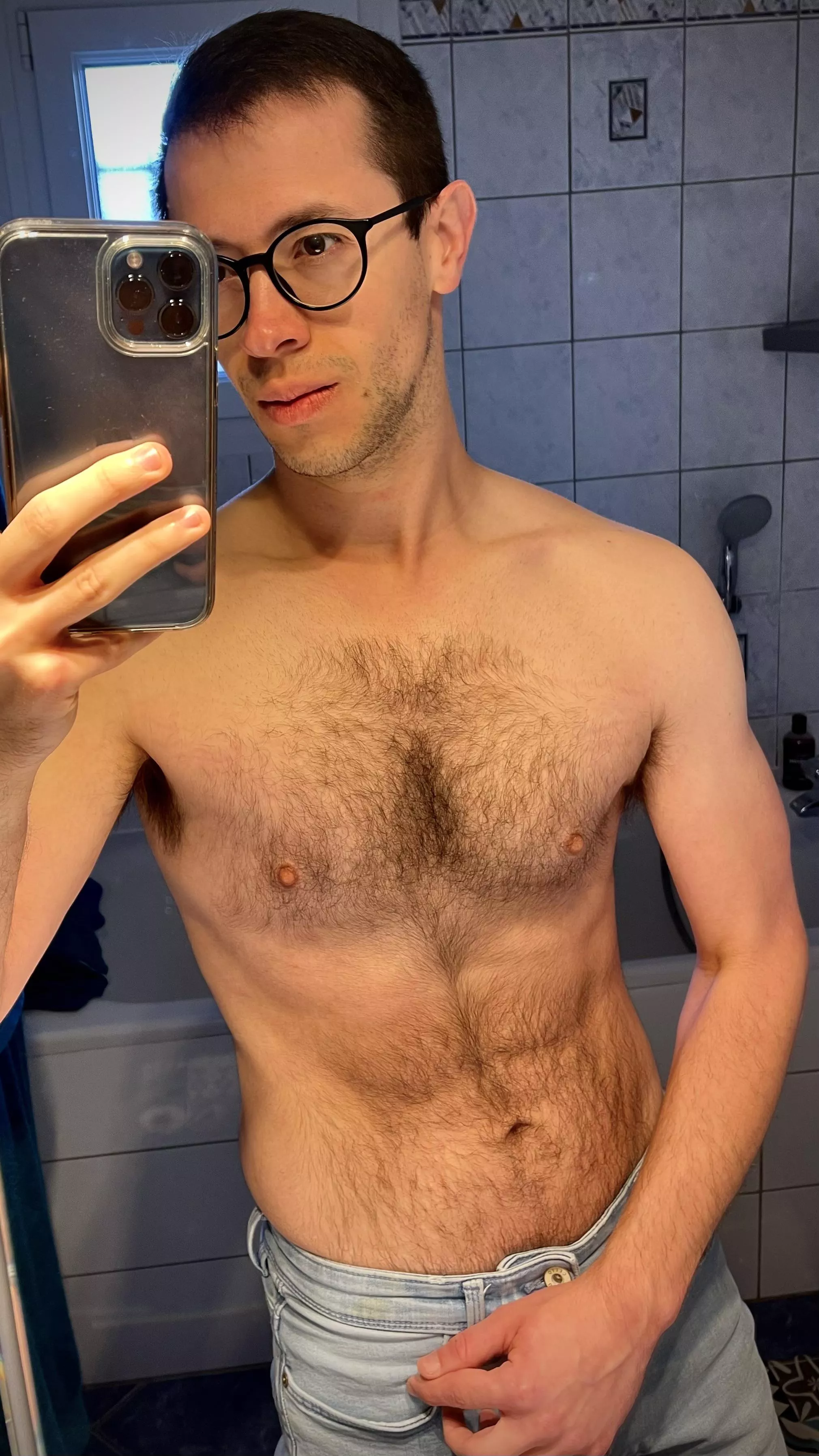 Watcha think? 🤓 posted by KnownRandomization